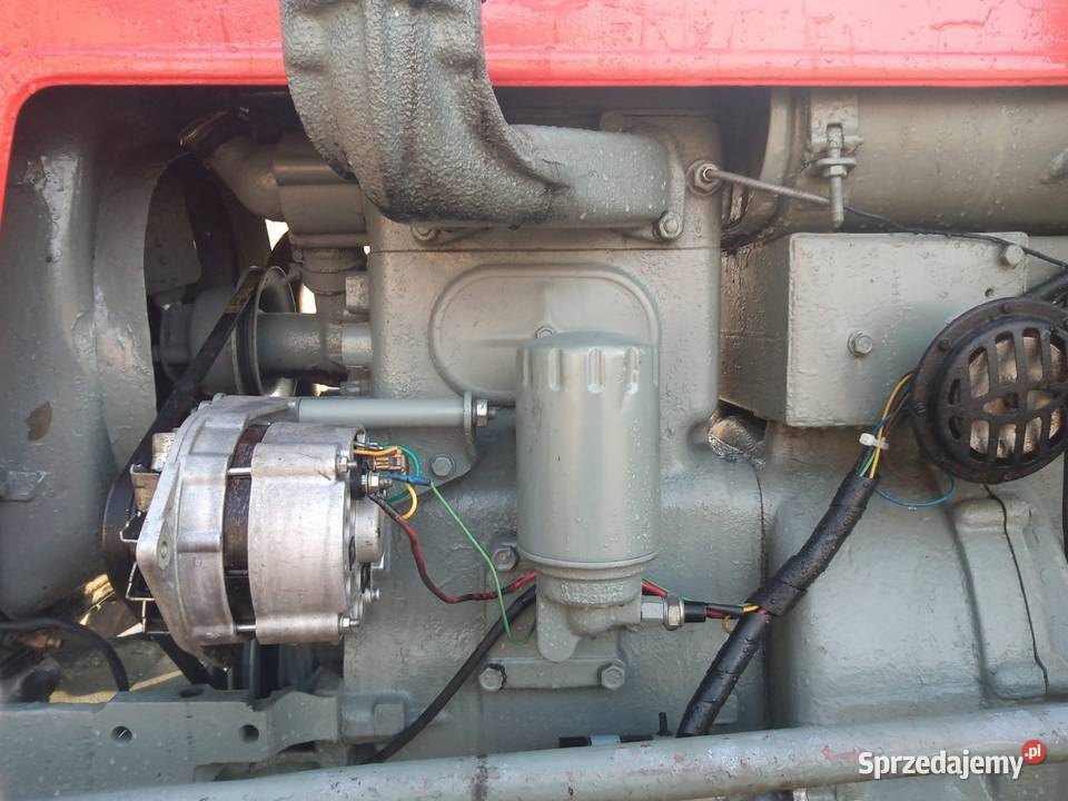 Sprzedam ursusa c 330 Skrzynia biegów Manualna