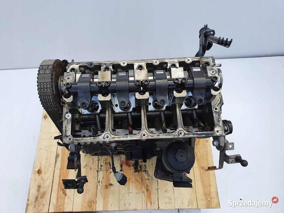 SILNIK BEZ OSPRZĘTU VW Touran 19 TDI 105 BLS Silniki kompletne Chełm sprzedam