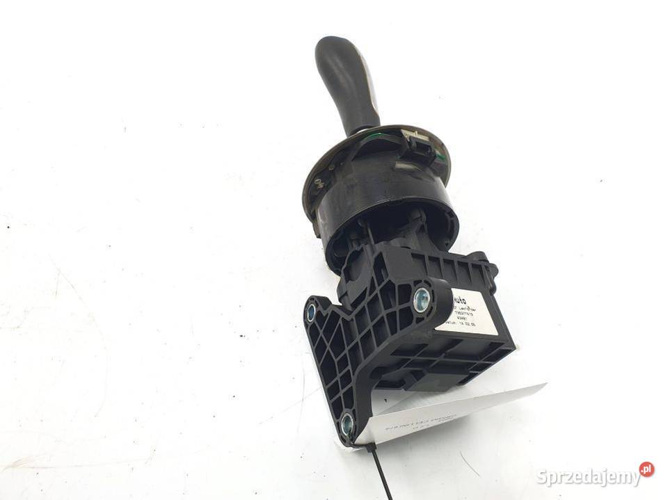 DŹWIGNIA ZMIANY BIEGÓW LANCIA YPSILON 735377419 Lipno sprzedam