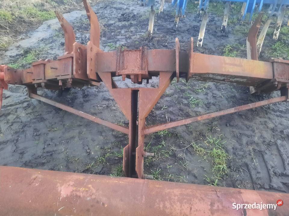 Głębosz 5 łap masywny bezorkowiec plug złomu Pleszew sprzedam