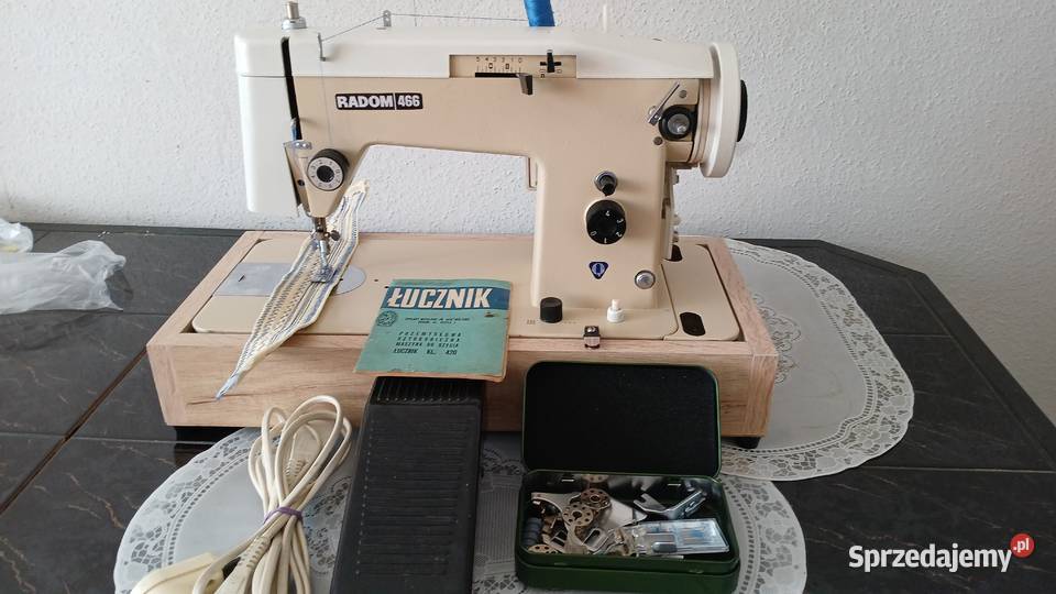Sprzedam maszynę do szycia Łucznik 466