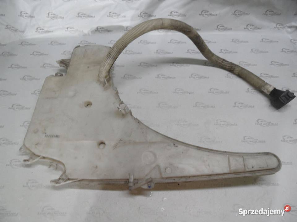 BMW E90 LIFT 20 D 10r zbiorniczek spryskiwaczy