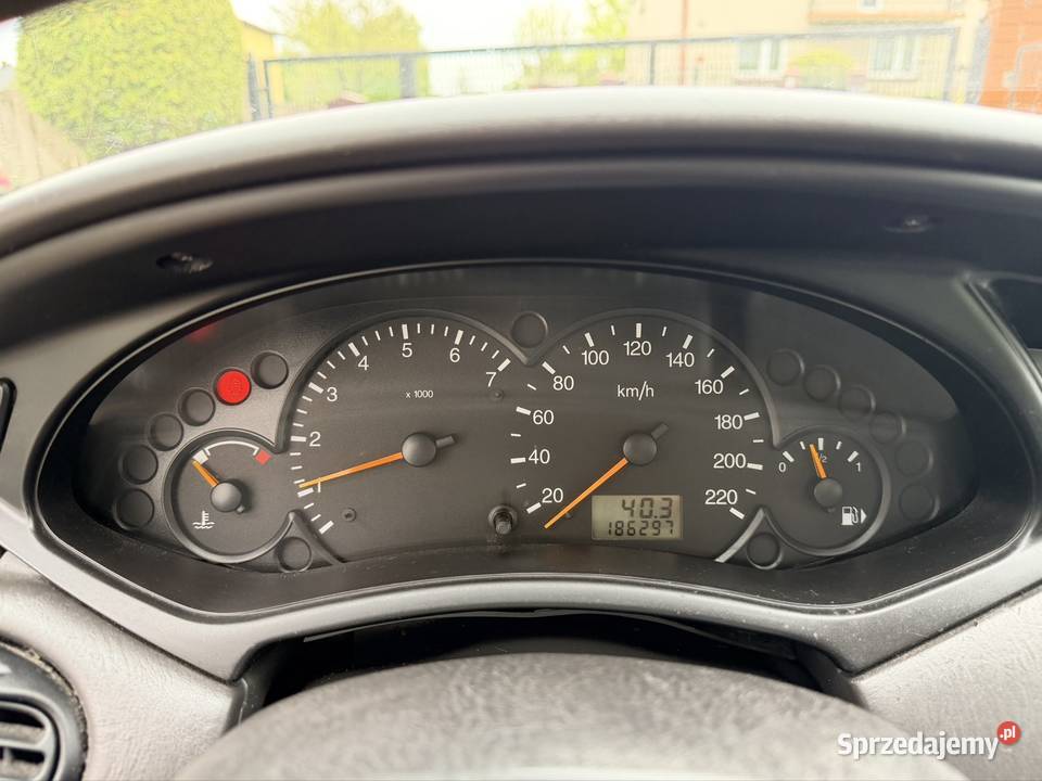 Ford focus mk1 14 16v 75 Pomidorek Częstochowa sprzedam