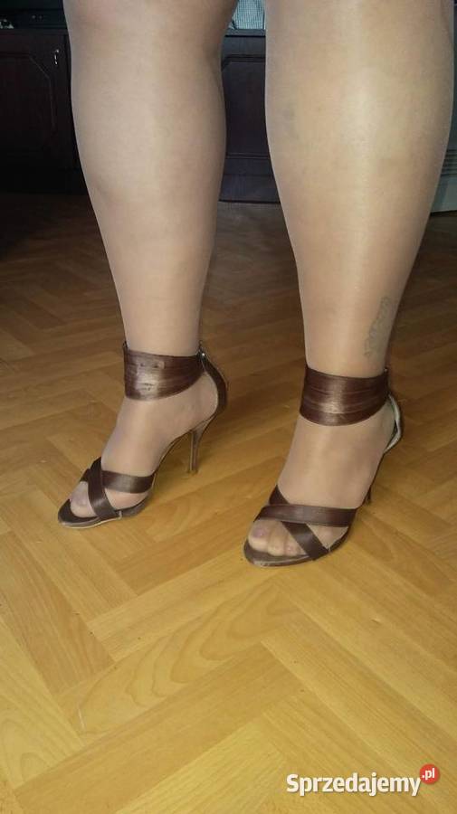 Wyjątkowe nowe cienkie złote pończoszki LM 45 Ostrów Wielkopolski