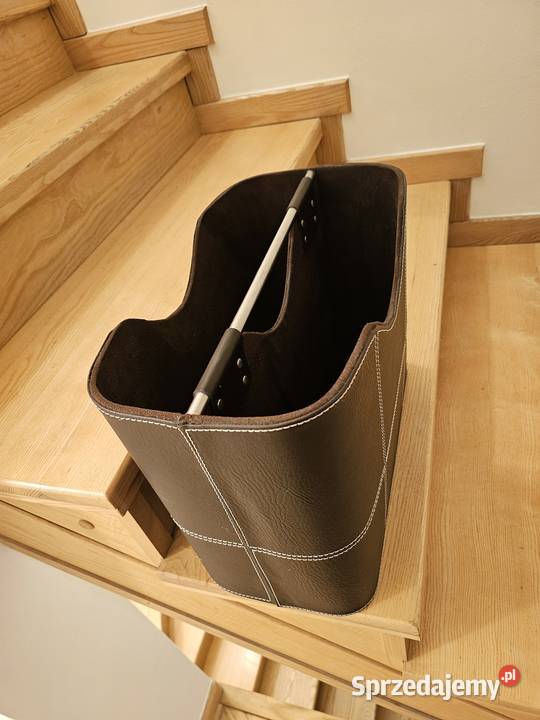 Gazetownik ze skóry z uchwytem aluminiowym Kraków