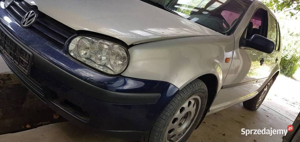 Volkswagen Golf 4 zderzak przedni przód Kraśnik sprzedam