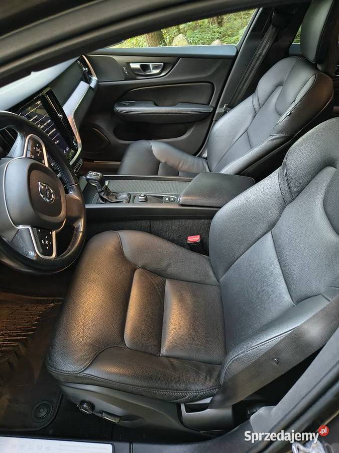 Volvo V60 2019 automat 150KM Gniezno