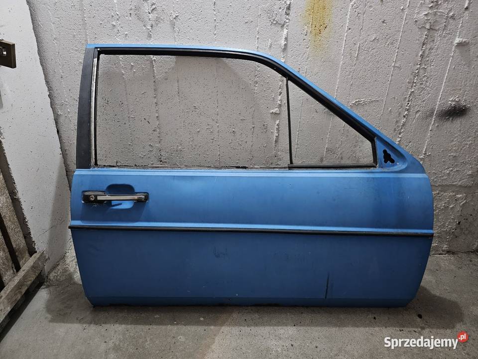 Drzwi prawe Vw Passat B2 32b coupe 3 drzwiowy