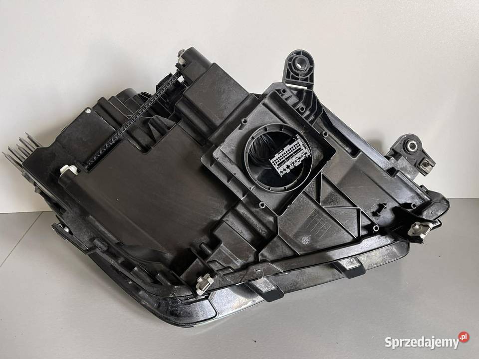 SEAT ATECKA LIFT FULL LED LEWA LAMPA PRZÓD dostawcze Ostroróg