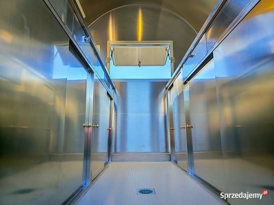 Delistar EasyGo 280 przyczepa gastronomiczna