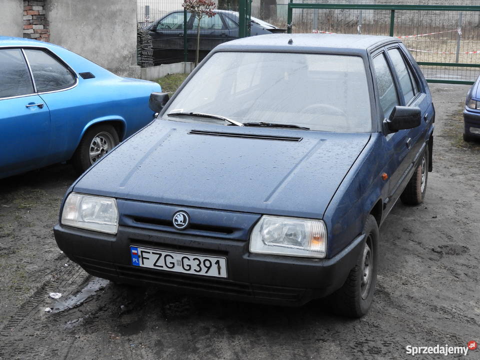 Fajna Skoda Favorit niedoszła uczestniczka Hatchback Favorit