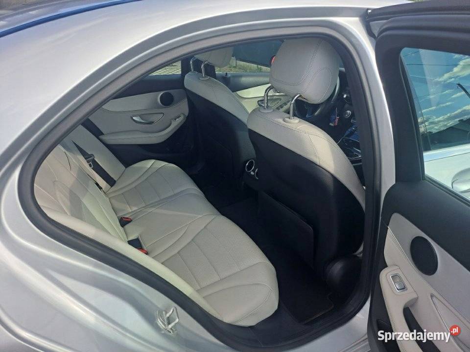 Mercedes C Klasa 300 4Matic 30 benzyna 245 2016r Rabowice