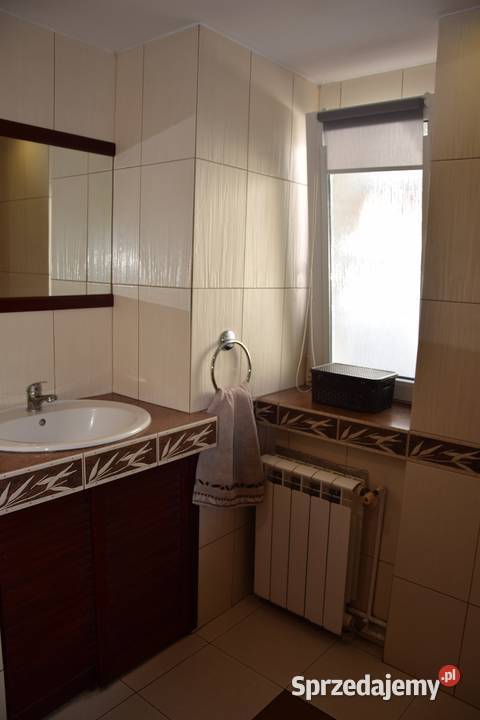 Dom w Bielicach powiat Nyski Opolskie asfalt Bielice