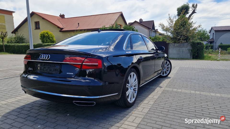 AUDI A8L D4 bogate wyposażenie duży serwis Samochody osobowe Płaza