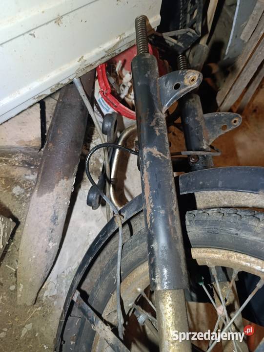 Zawieszenie wsk 125 golenie 175 półki koło Zamość