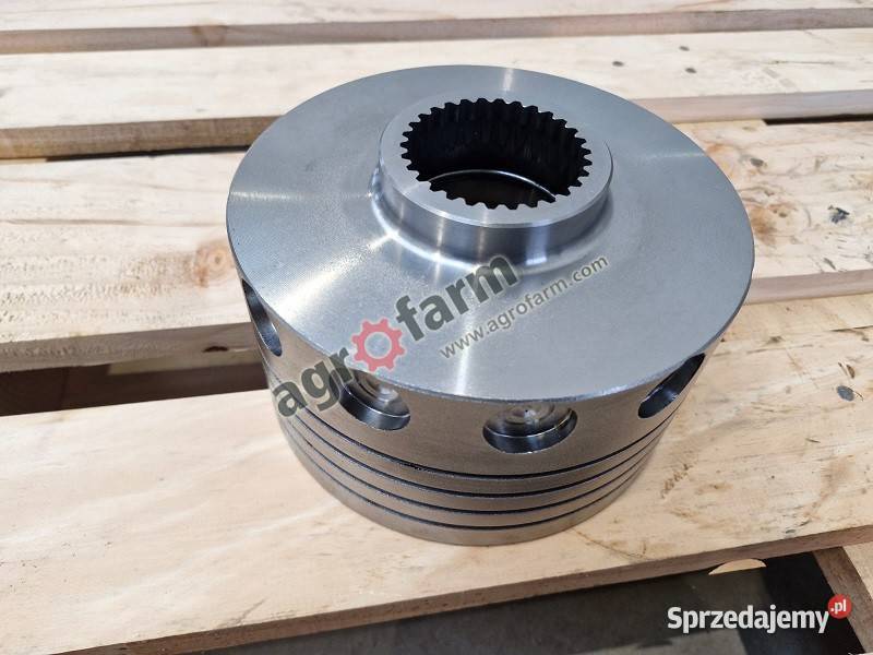 Obudowa Valtra C90 C100 C110 6650 8950 T130 Byków