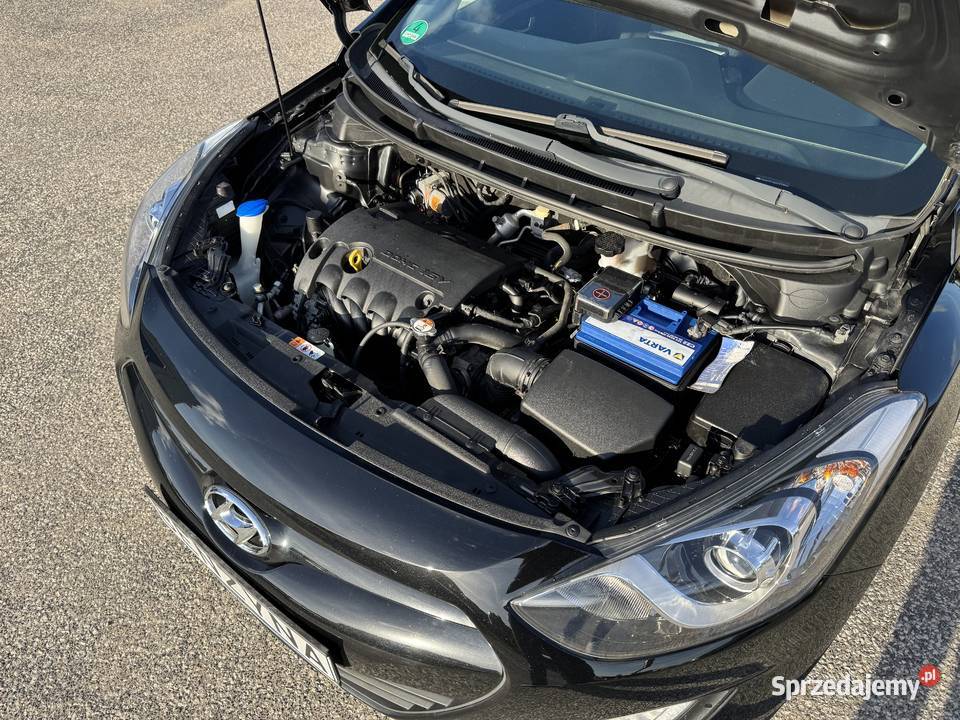 Hyundai i30 14 BENZYNA Klimatronik Nawigacja centralny zamek Konin