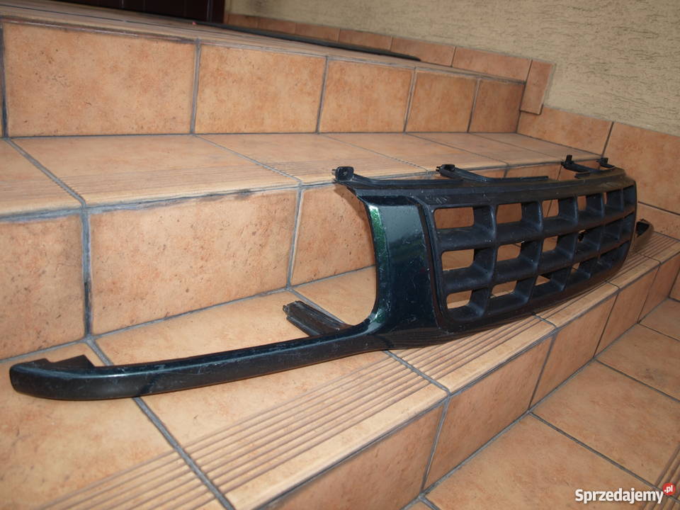 Opel Frontera B grill atrapa przednia 1997 2003r osobowe Kalisz sprzedam