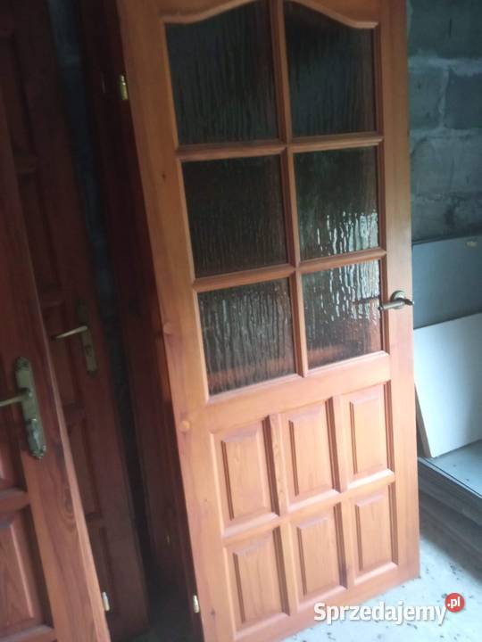 Sprzedam drzwi wewnętrzne drewniane