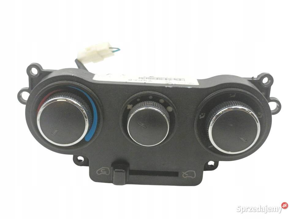 PANEL NAWIEWU UC A0385 ET811030000A Piaggio