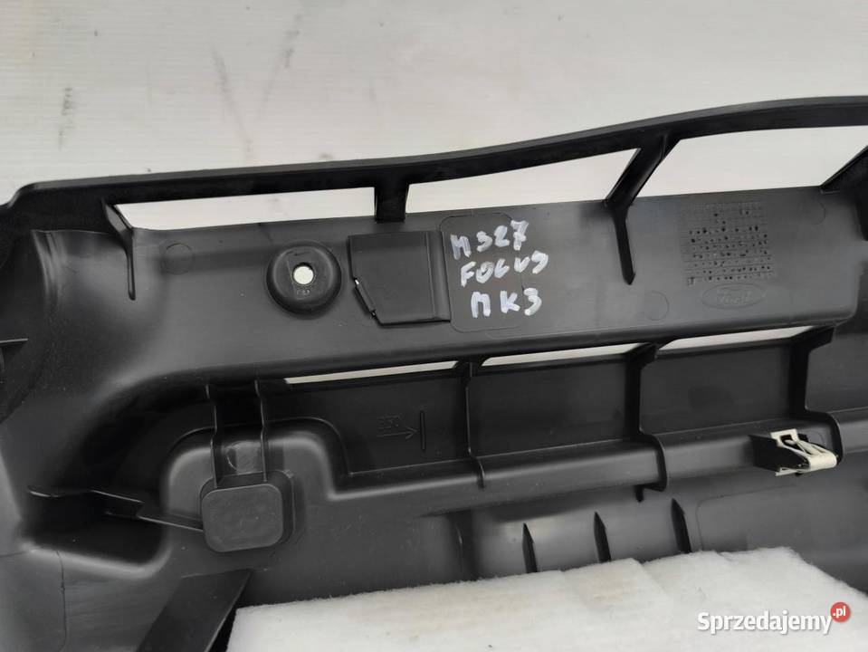 OSŁONA BAGAZNIKA MOCOWANIE ROLETY FORD FOCUS MK3