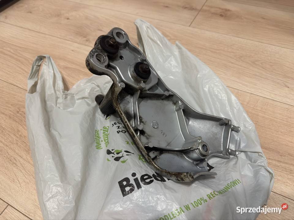 Yamaha BT 1100 Set Kierowcy Prawy Podnóżek Lublin