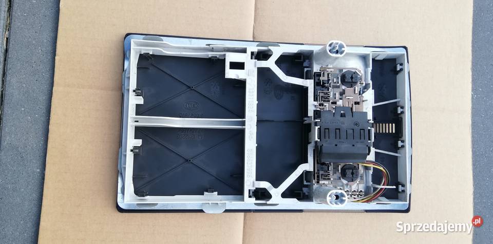 Lampka podsufitki przednia czarna Astra h Szydłowiec sprzedam