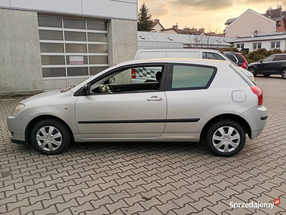 Toyota Corolla 16B sprawny siadać i jechać
