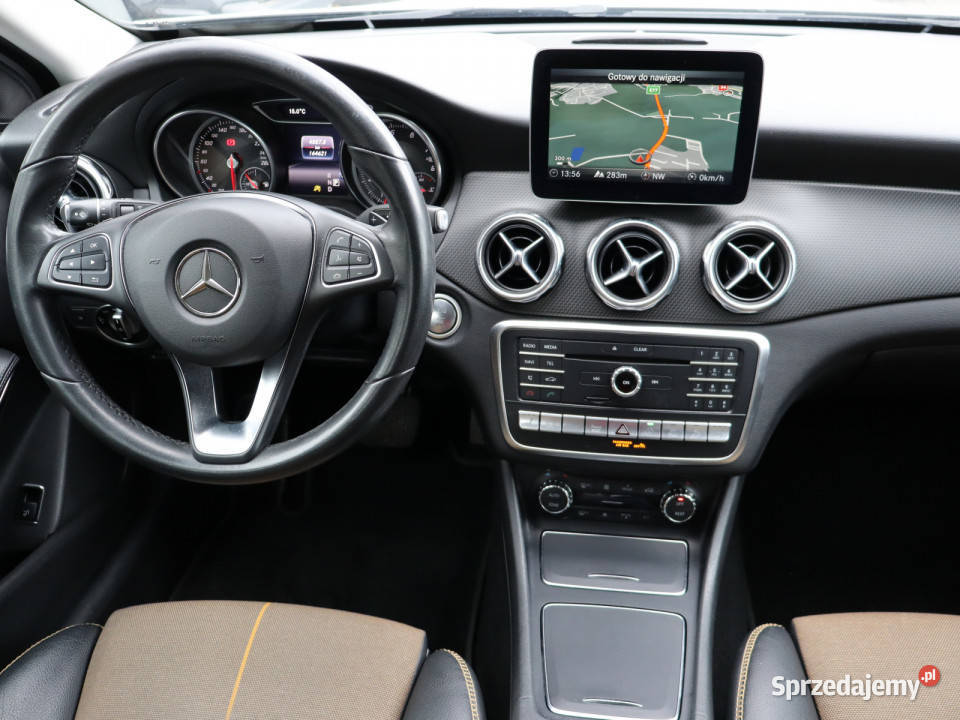 Mercedes GLA GLA 220 4MATIC czujnik parkowania Katowice
