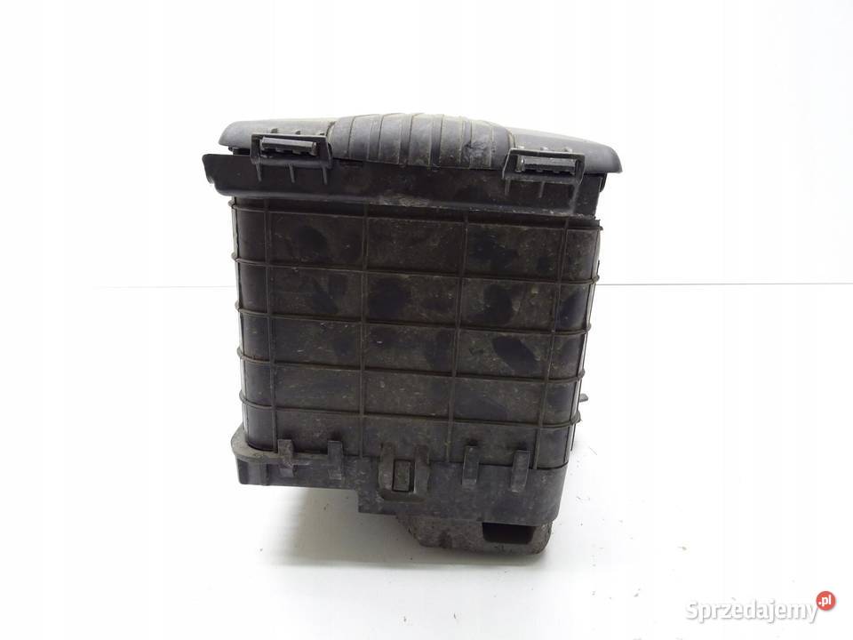 OBUDOWA AKUMULATORA 1K0915333H SUPERB II A3 8P Osłony i zaślepki