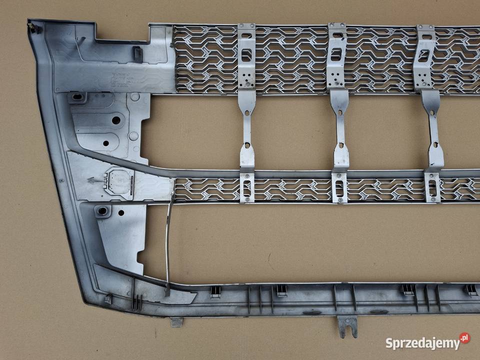 VOLVO FH5 GRILL ATRAPA CHŁODNICY DOLNA ORYGINAŁ Bieleń sprzedam