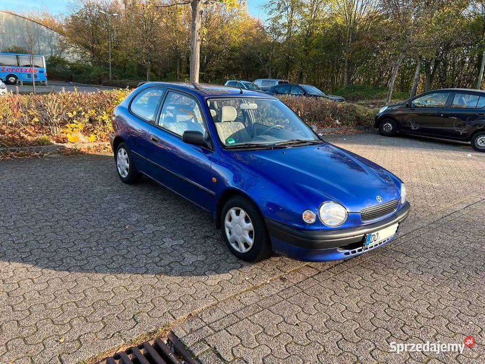 Toyota corolla e11 drzwi każdy model heczbek Rok produkcji 1998 Karoseria Tarnów sprzedam