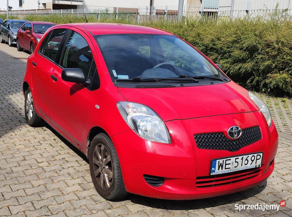Toyota Yaris 13 VVTi 2008r uszkodzony CD Yaris Samochody osobowe mazowieckie