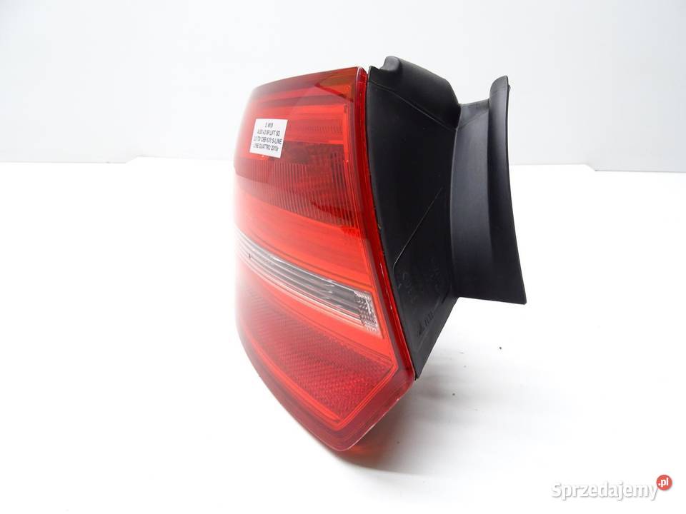 LAMPA LEWA LEWY TYŁ TYLNA W BŁOTNIK 8P4945095E sprzedam