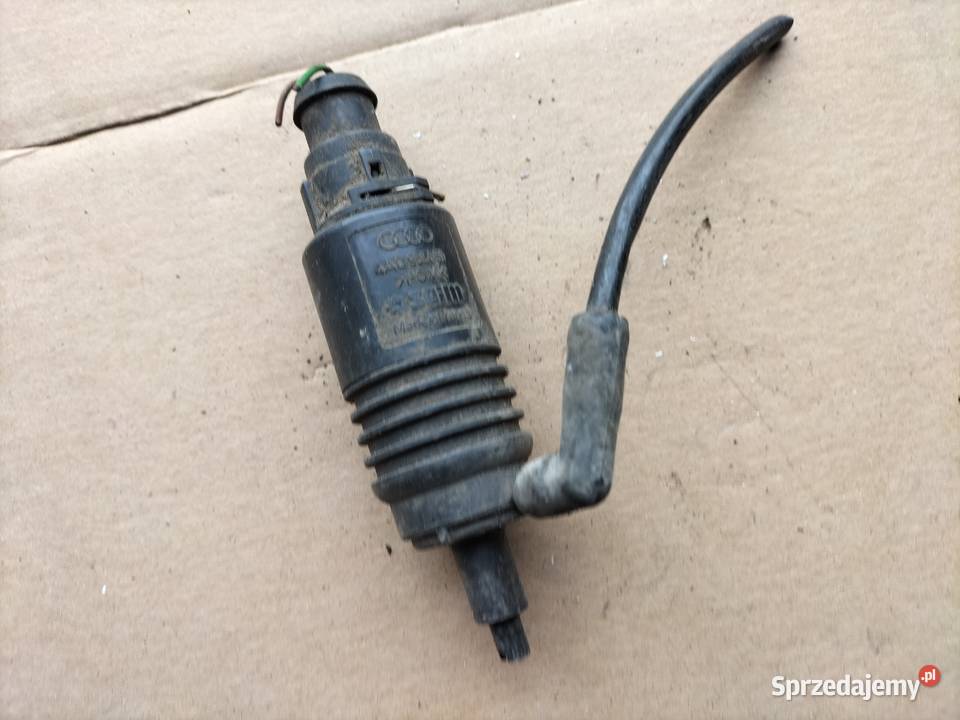 Pompka spryskiwaczy 4A0955651 Audi A3 A4 80 B4