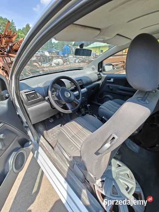 Volkswagen Fox na części uszkodzony mazowieckie Łagów