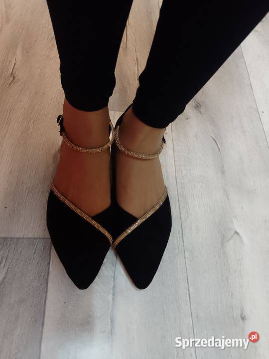 42 Czarno złote bogato zdobione baleriny Balerinki małopolskie sprzedam