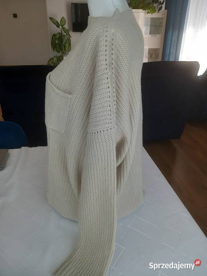 Beżowy sweter damski Florboom Oversize rozmiaru Gaj