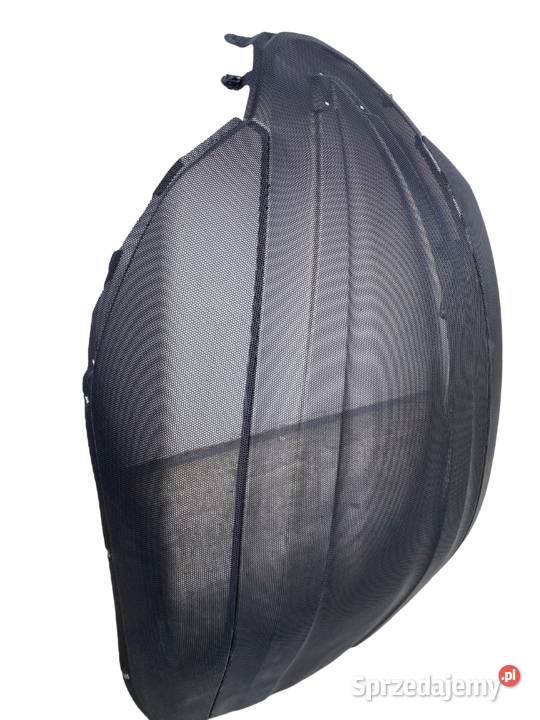 VALTRA T234 PRZEDNIA GRILLAKRATKĘ WENTYLACYJNĄ