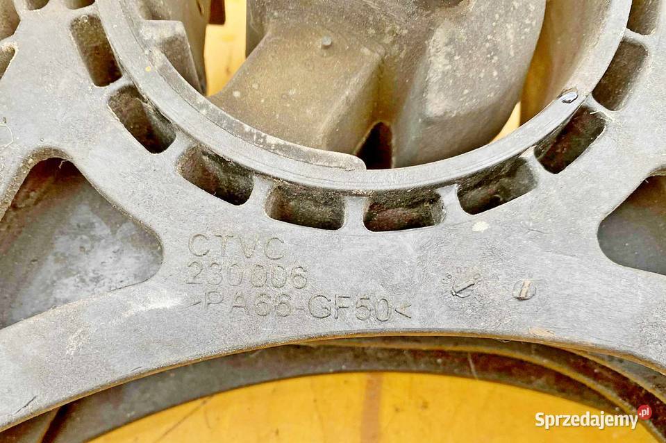 OPEL INSIGNIA 20 220 PODUSZKA SILNIKA 13227715