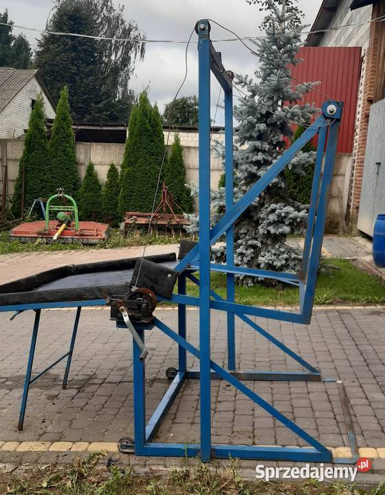 Wywrotnica do skrzyniopalet ze stołem do Józefów nad Wisłą sprzedam