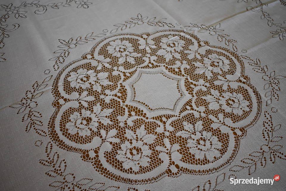 Obrus na okrągły stół biały Warszawa