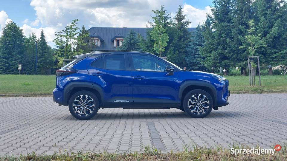 Toyota Yaris Cross 2023 Salon 1wł pełna historia sprzedam