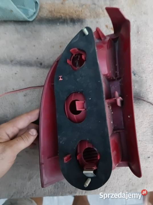 Renault Megane I kombi lampa prawa tył wysyłka Warszawa sprzedam
