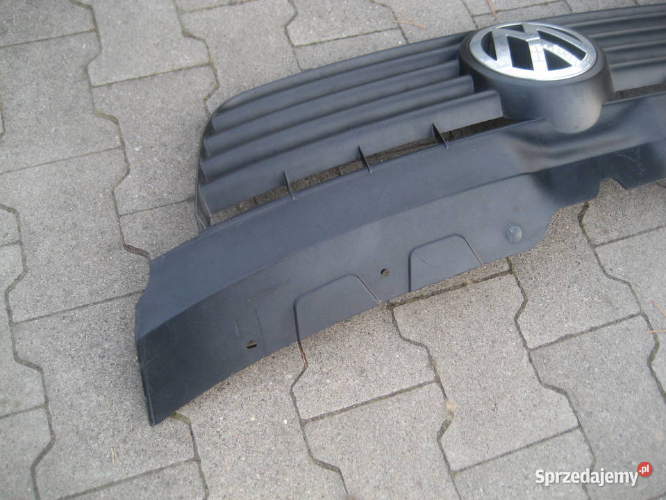 vw t5 0409r atrapa grill znaczek 7h0807101 Karoseria Rakoniewice sprzedam
