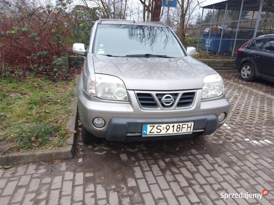 Nissan xtrail 4x4 suv terenówka hak lpg Szczecin