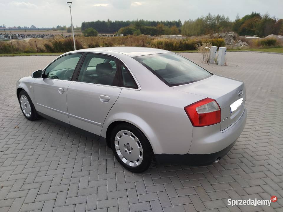 A4 B6 24 V6 Benzyna 2003 SEDAN Xenon autoalarm Świdnik sprzedam