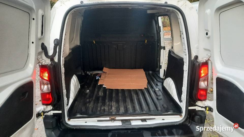 Opel Combo HDI 16100 Klima Kamera 99tkm 680kg