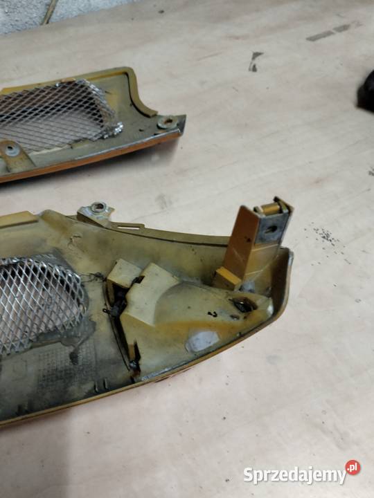 Plastiki boczne migacze Peugeot speedfire 12 Łubno