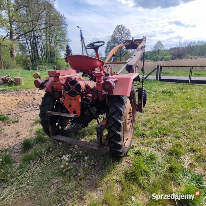 Traktor RS 09 nośnik narzędzi z turem Ciągniki lubuskie Krosno Odrzańskie